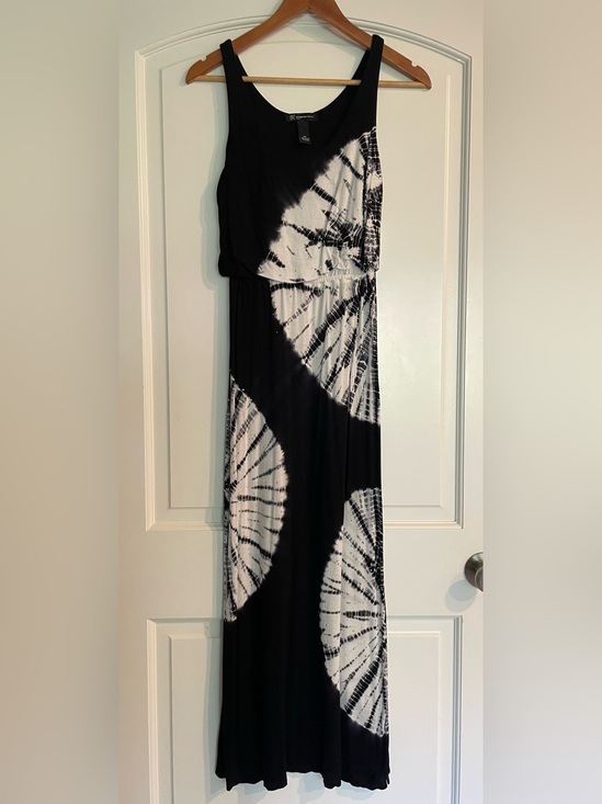 INC International Concepts Dresses & Skirts - INC International Concepts Black & White Tie-Dye Strapless Maxi Dress PP